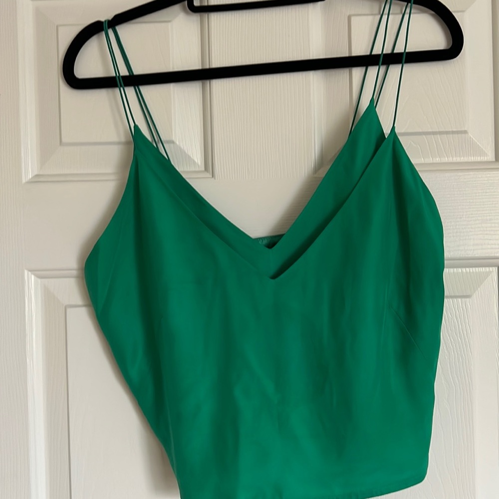 New with tags gauge 81 silk tank